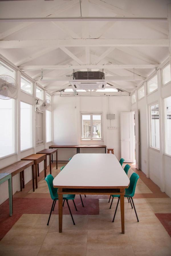 Ywca Kuala Lumpur Hostel Exterior photo